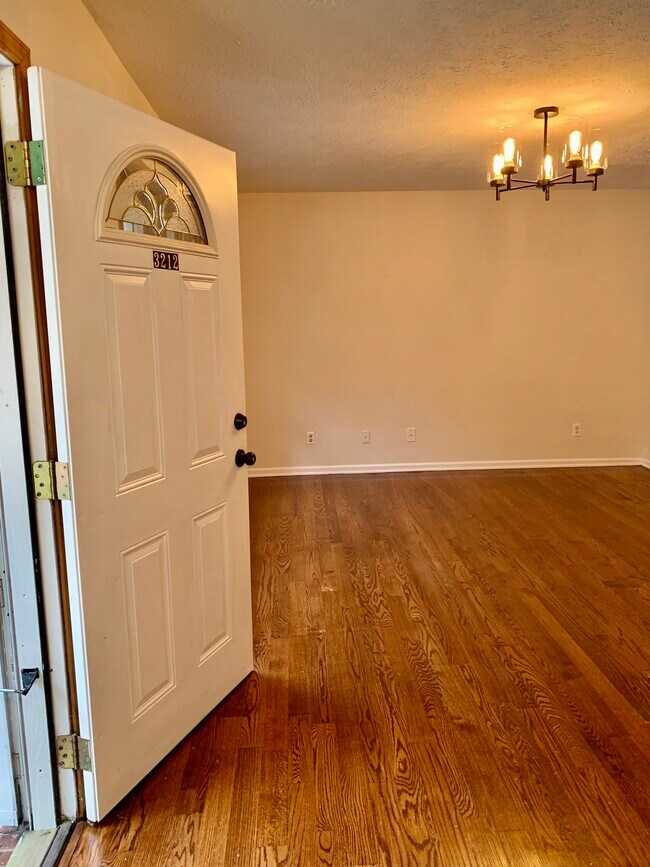 Foto del edificio - 3212 Stratford Green Ct