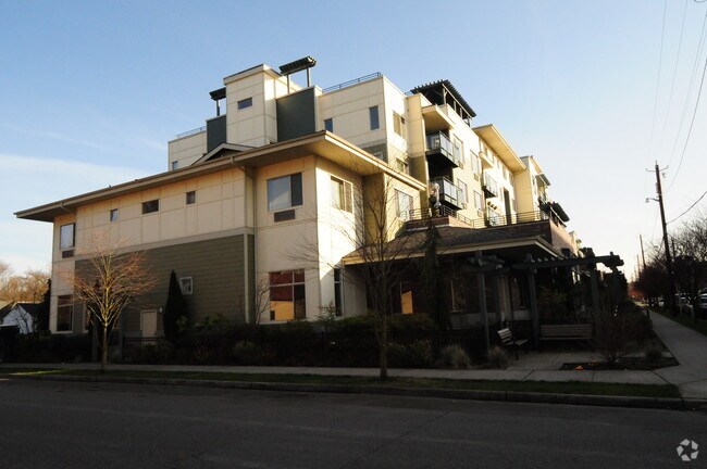 Foto del edificio - Merrill Gardens at Renton Centre