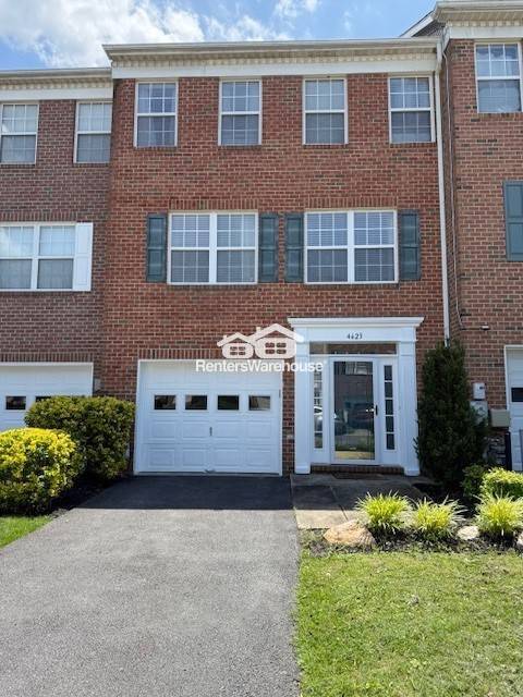 Foto principal - 4623 Kings Mill Way