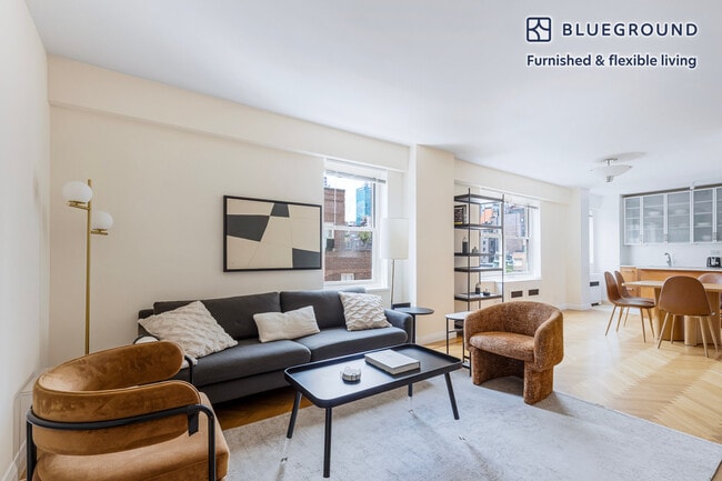 Building Photo - 30 Park Ave