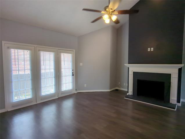 Foto del edificio - 12660 Hillcrest Rd