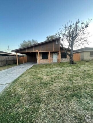 Building Photo - 1010 El Recreo Cir
