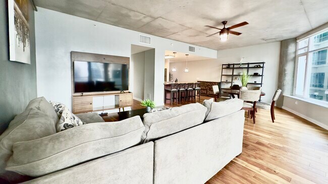 Foto del edificio - 1080 Park Blvd