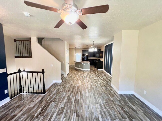 Building Photo - 4-Bed Townhome with Private Main-Level Studio Suite in South Salt Lake!
