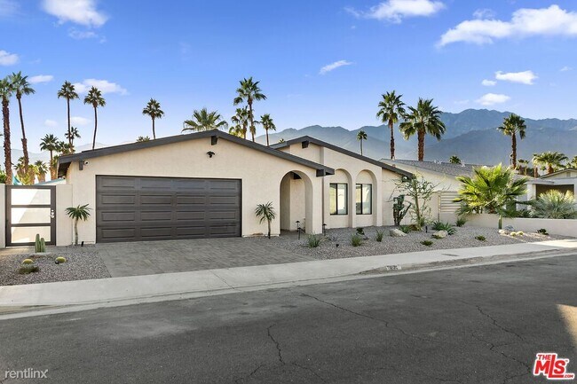 Foto del edificio - 3 br, 2 bath House - 835 S Nueva Vista Dr