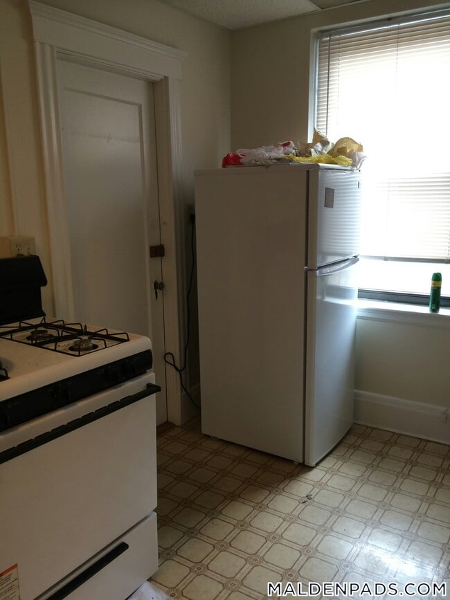 Foto del edificio - 349 Pleasant St