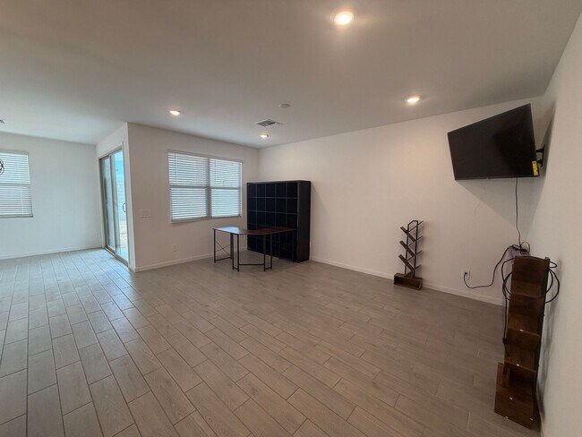Foto del edificio - 17410 W Eva St