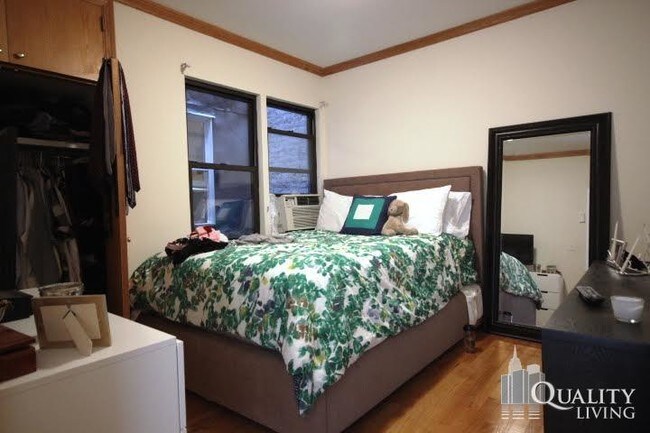 Foto del edificio - 75 W 71st St
