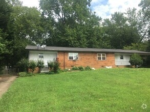 Building Photo - 1102 Piney Grove Church Rd
