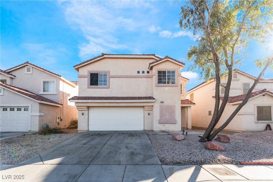 Foto principal - 4952 Sapphire Light St