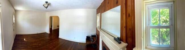 Building Photo - 509 Marquis Ave