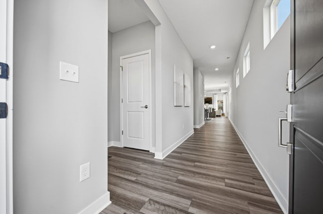 Building Photo - 2209 Aerotrain Ct N