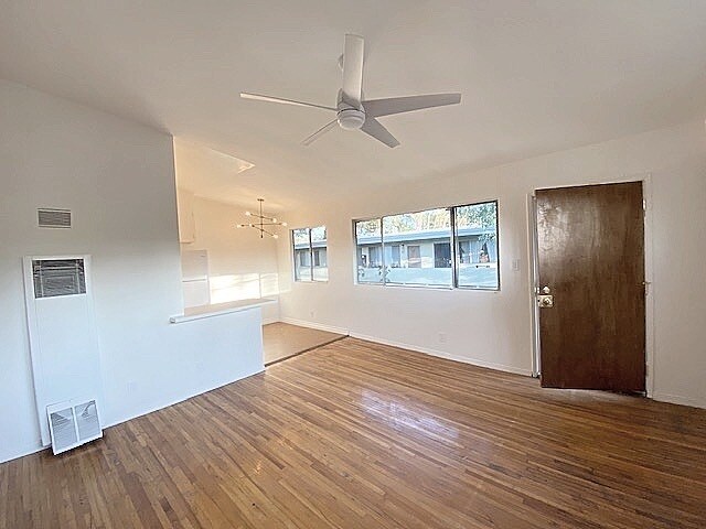 Building Photo - 5926 Benner St