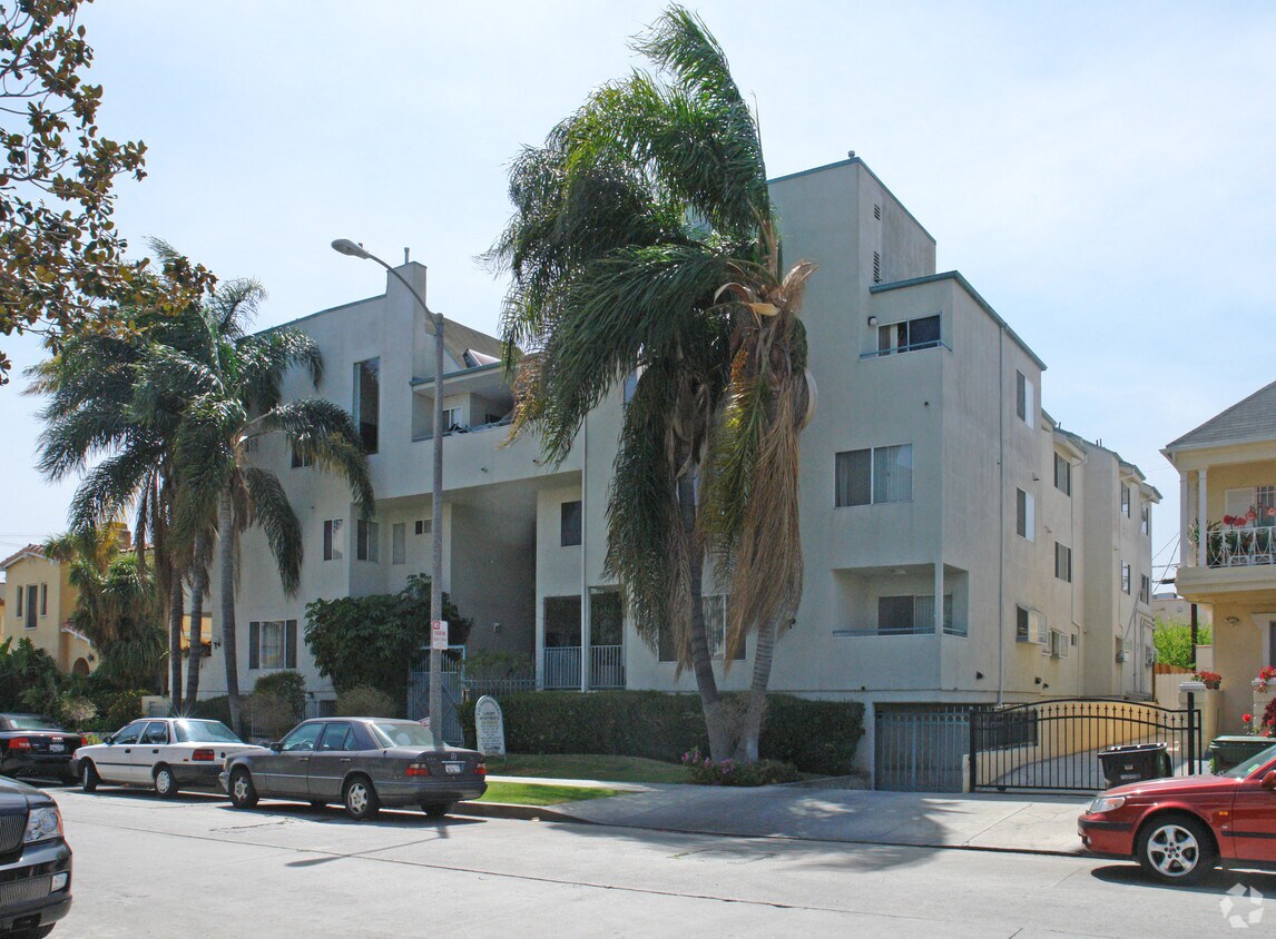 Building Photo - 847-849 S Shenandoah St