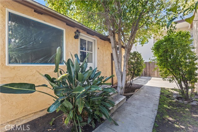 Foto principal - 10425 McVine Ave