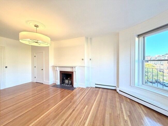 Foto del edificio - 218 Newbury St