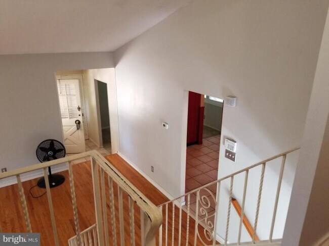 Building Photo - 113 Ramblewood Pkwy