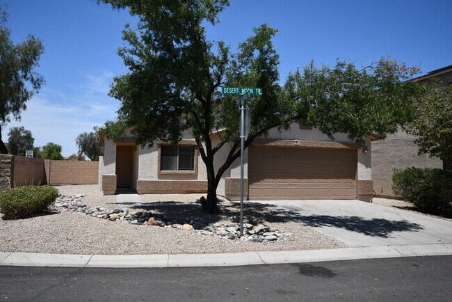 Building Photo - 3 Bed 2 Bath Single Level Home in Johnson Ranch! $1800 per month Plus fees