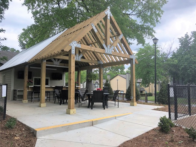 Outdoor Seating Area - Grand Highlands Apartments