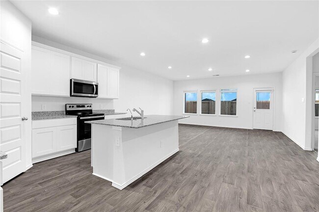 Foto del edificio - 4223 Brinkworth Dr