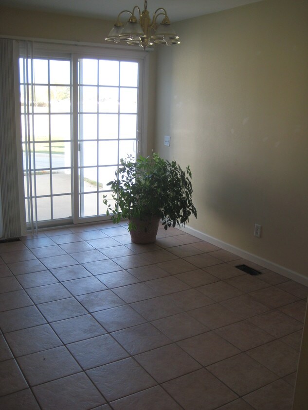 11041100 Beauchamp Ave, Manteno, IL 60950 Townhomes for Rent Manteno