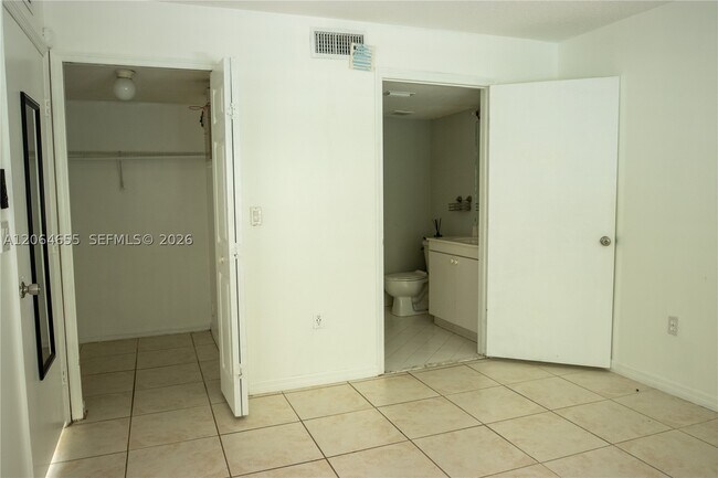 Foto del edificio - 1240 SE 31st Ct