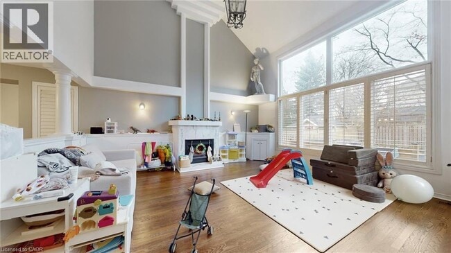 Photo du bâtiment - 219 Kitty Murray Ln