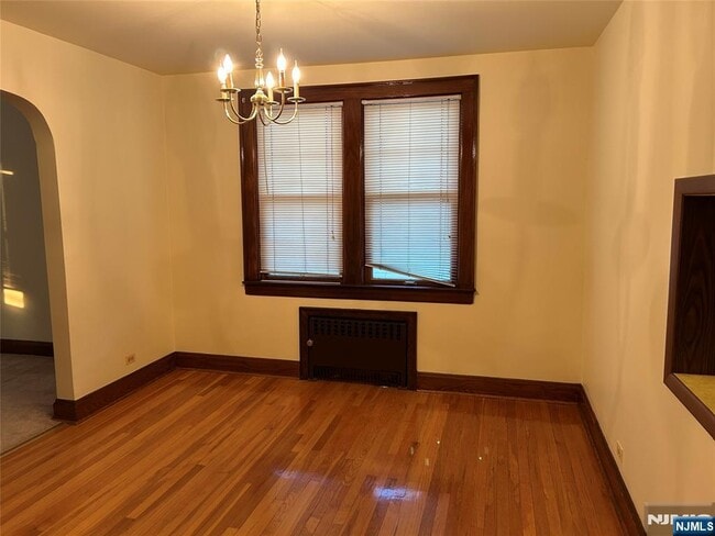 Building Photo - 415-417-417 Hamilton St