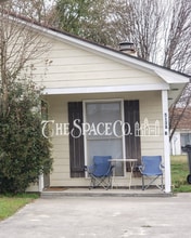 Building Photo - 5138 Scarsdale Ave