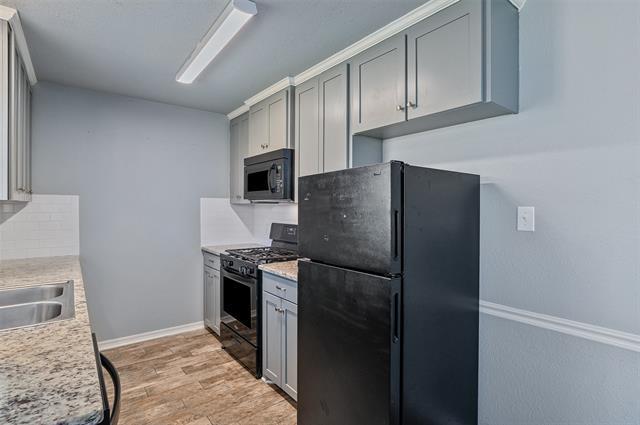 Foto del edificio - 5804 Catherine Ct