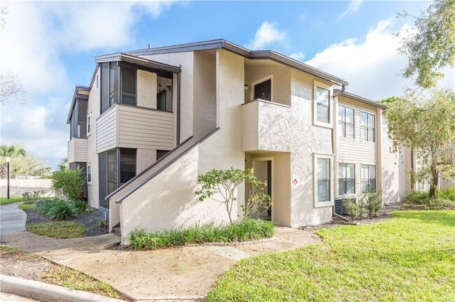 Building Photo - FOR RENT! Gorgeous First Floor Remodeled 2...