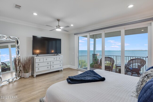 Foto del edificio - 3827 Mariner Dr