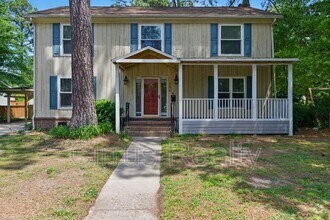 Building Photo - 156 Circle Ct