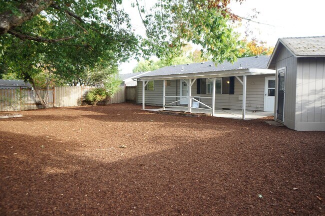Foto del edificio - Beaverton 3 bedroom Jewel near Nike