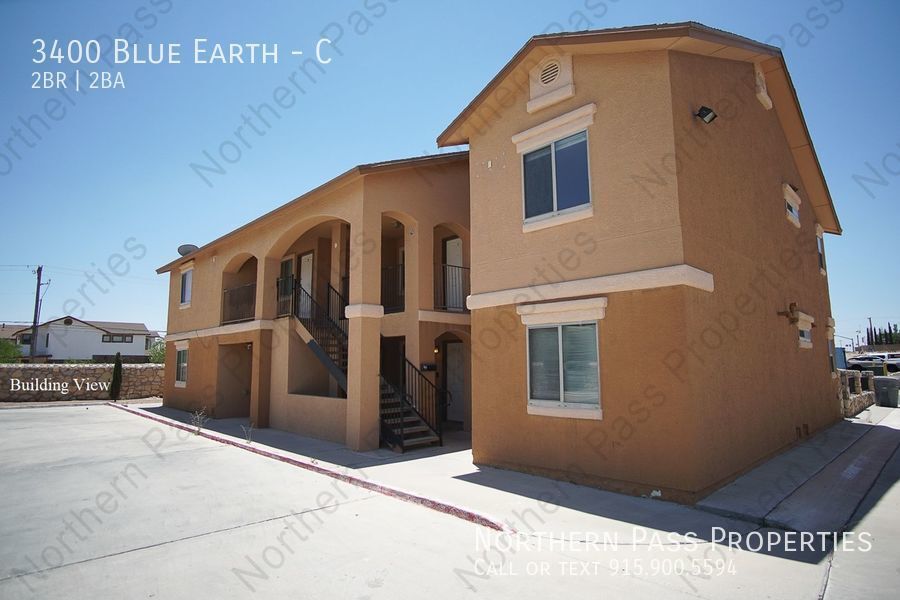 Primary Photo - 2 BDR Eastside Apt- Laundry Hookups!