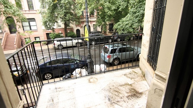 Foto del edificio - 302 W 90th St