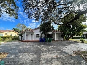 Building Photo - 4371 NW 80th Ave