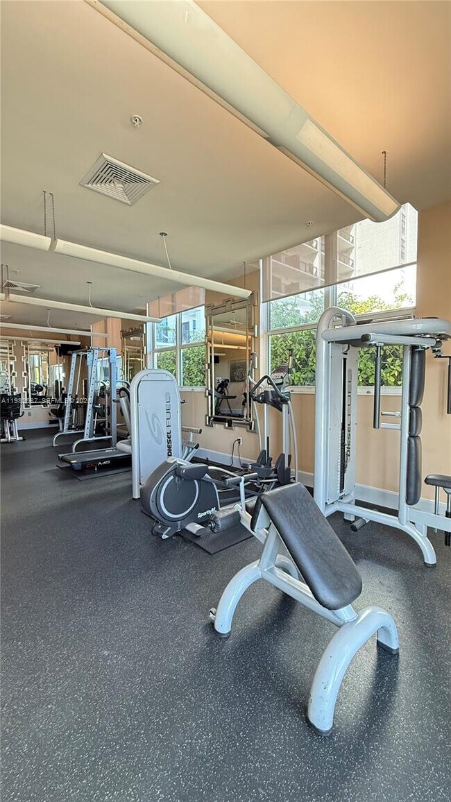 Foto del edificio - 3180 SW 22nd Terrace