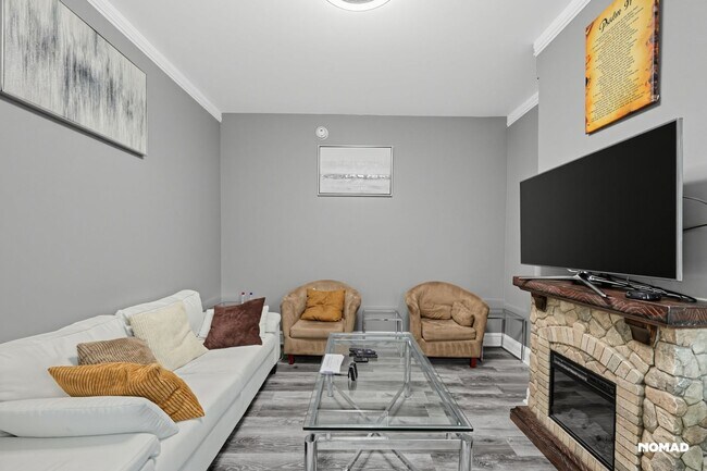 Foto del edificio - 1627 W St SE