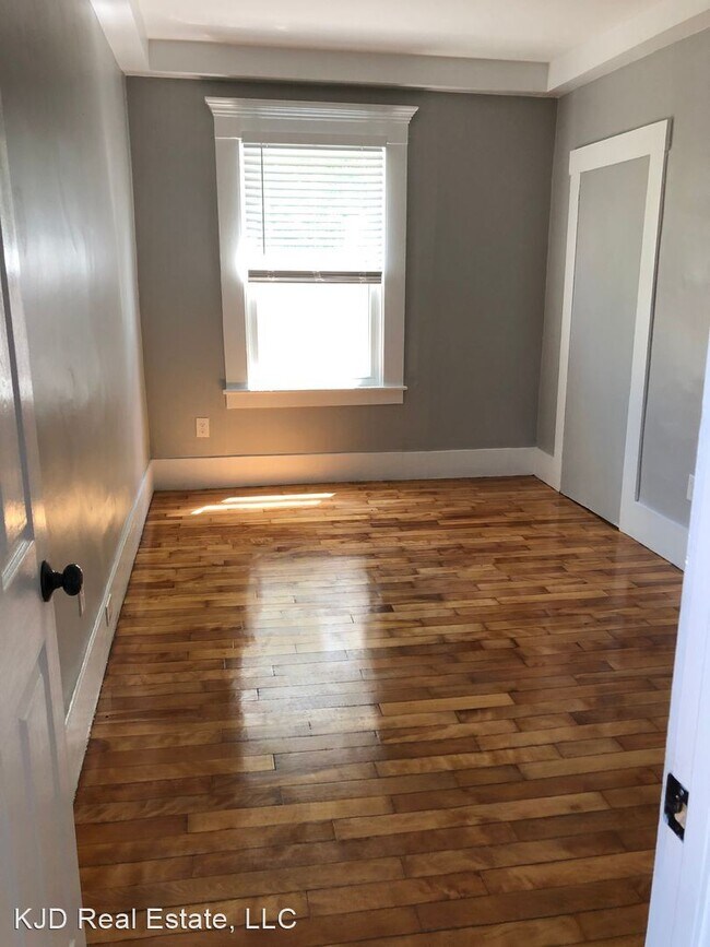 Foto del edificio - 17-19-19 S State St