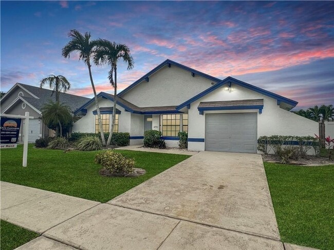 Photo - 22750 Pickerel Cir House