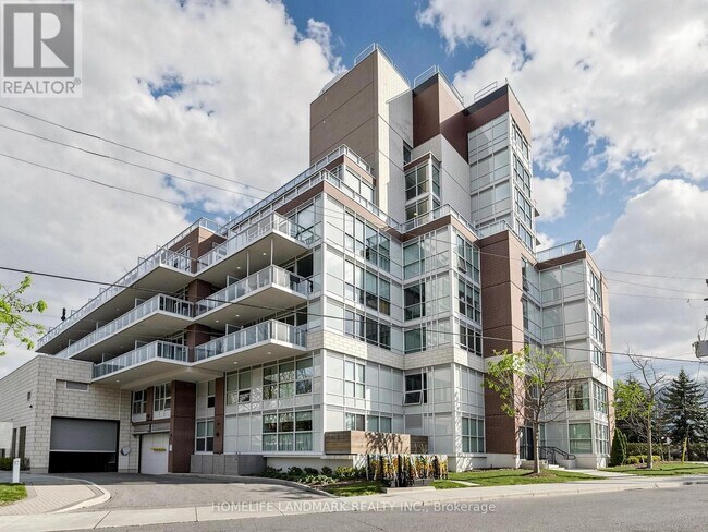 Photo du bâtiment - 1350 Kingston Rd