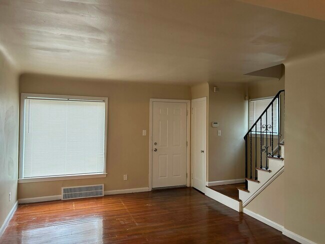 Foto del edificio - 18515 Greenfield Road