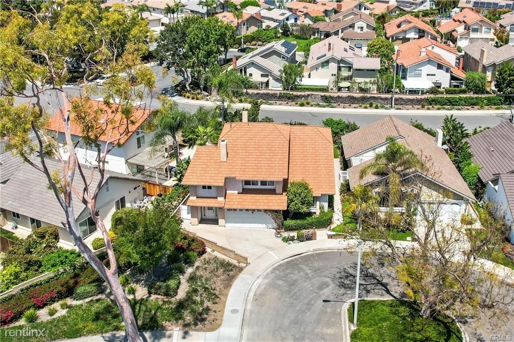 1 Alba W, Irvine, CA 92620 House Rental in Irvine, CA