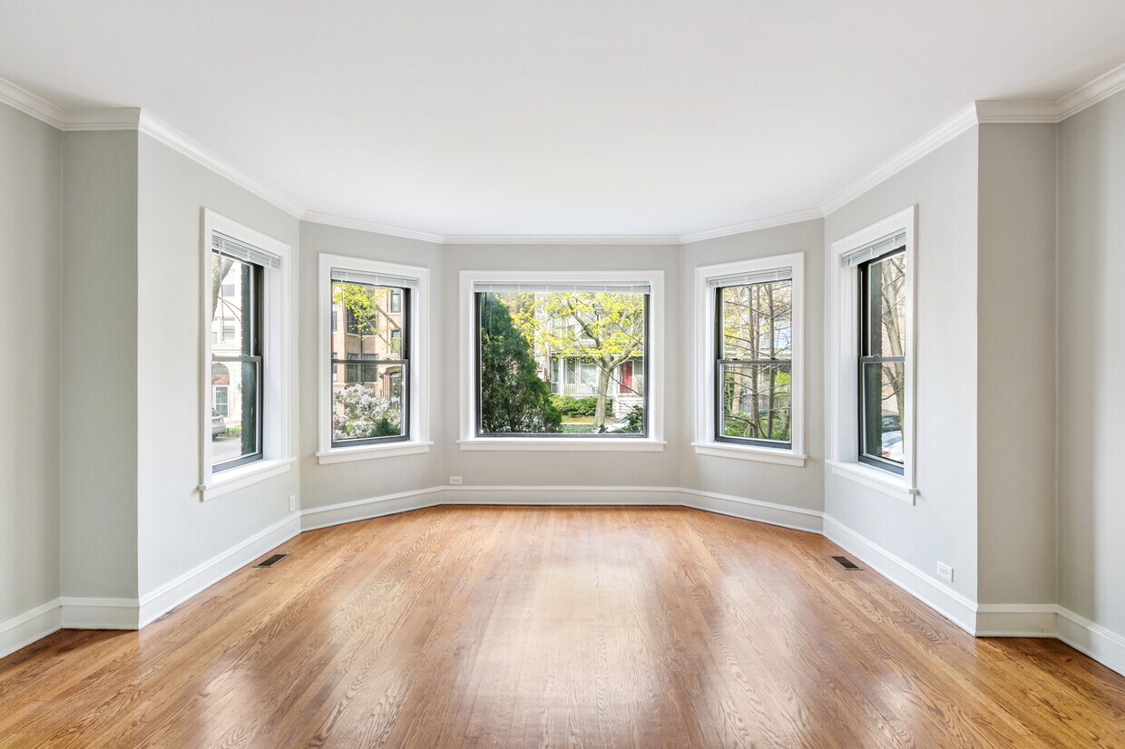 Foto principal - 6417 N Glenwood Ave