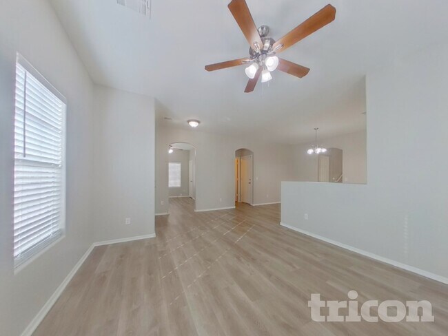 Building Photo - 17731 W Banff Ln