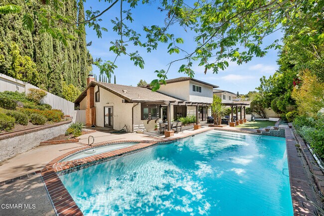 Foto del edificio - 1267 Willsbrook Ct
