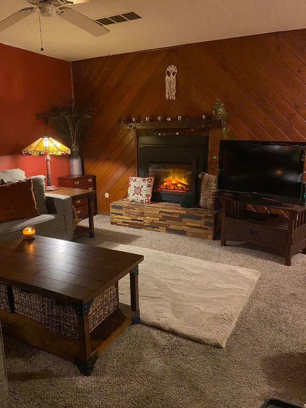 Foto del edificio - 7944 Chase Cir