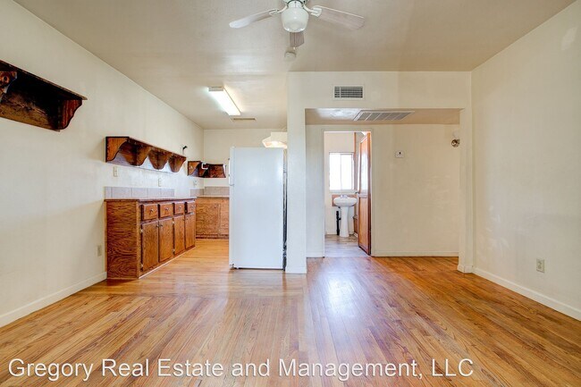 Building Photo - 1 br, 1 bath House - 1338 W Monroe Street