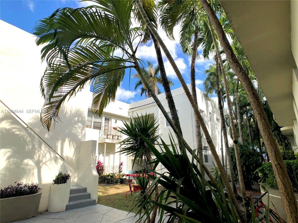 Foto del edificio - 1030 Jefferson Ave